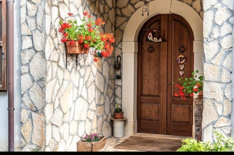 The Forest House Isernia Exterior photo